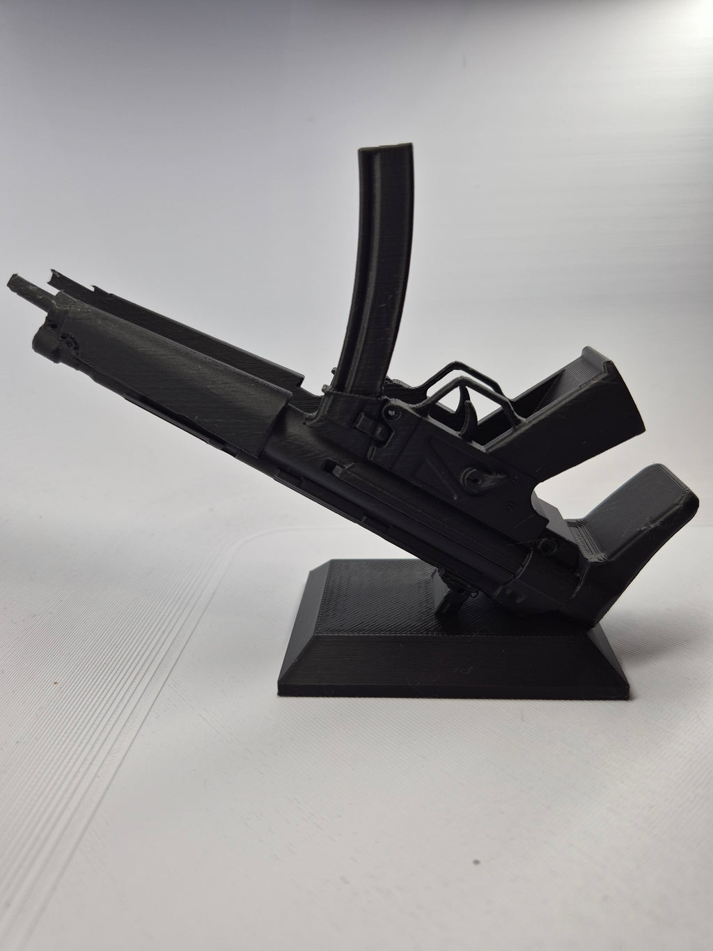 MP5 Business Card Holder | Gun Enthusiast Gift | 3D Printed Desk Organize